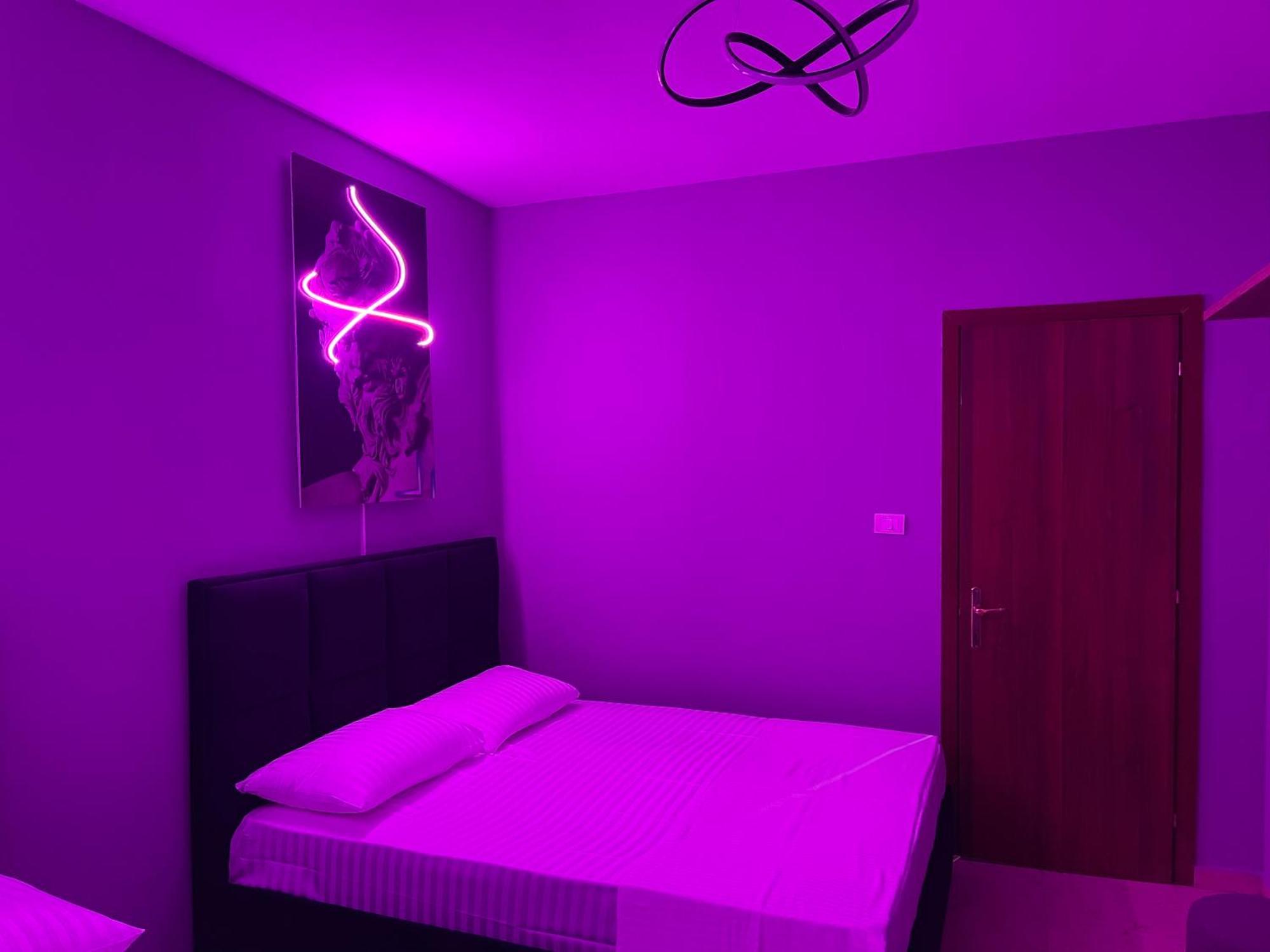 Super House 2 Blloku - 3 Rooms Tirana Exterior foto